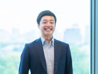 代表取締役（CEO）荒井俊亮